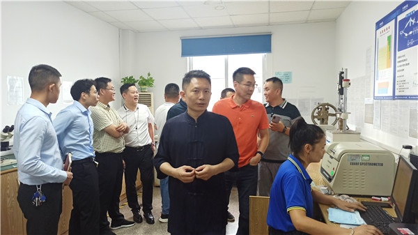 Representatives of the Association of Technical Workers and peer enterprises visited our company for exchange (6)
